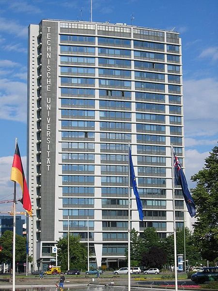 Nikolai Schwerg, CC BY-SA 3.0, via Wikimedia Commons