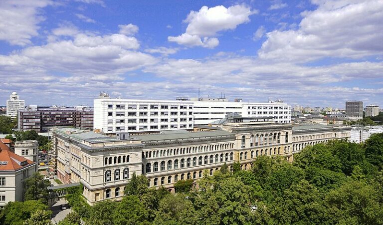 TU Berlin/Pressestelle/Ulrich Dahl, Copyrighted free use, via Wikimedia Commons